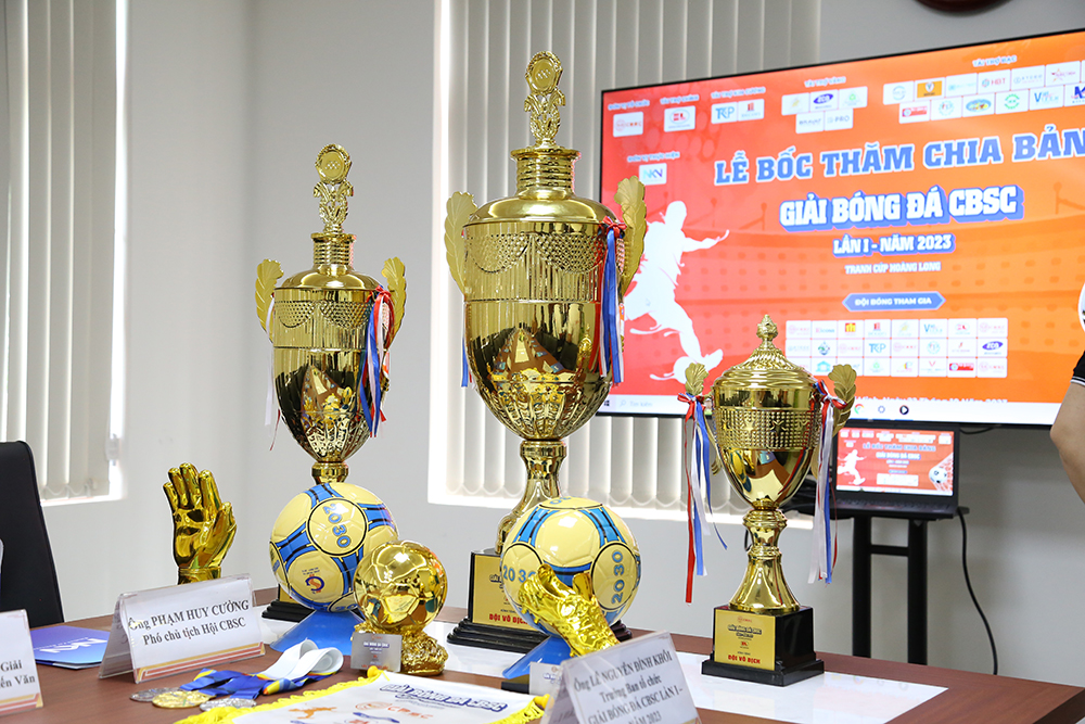 Giải bóng đá CBSC Lần I - năm 2023 - Tranh Cup Hoàng Long: 1 sự kiện, 3 chiếc Cúp