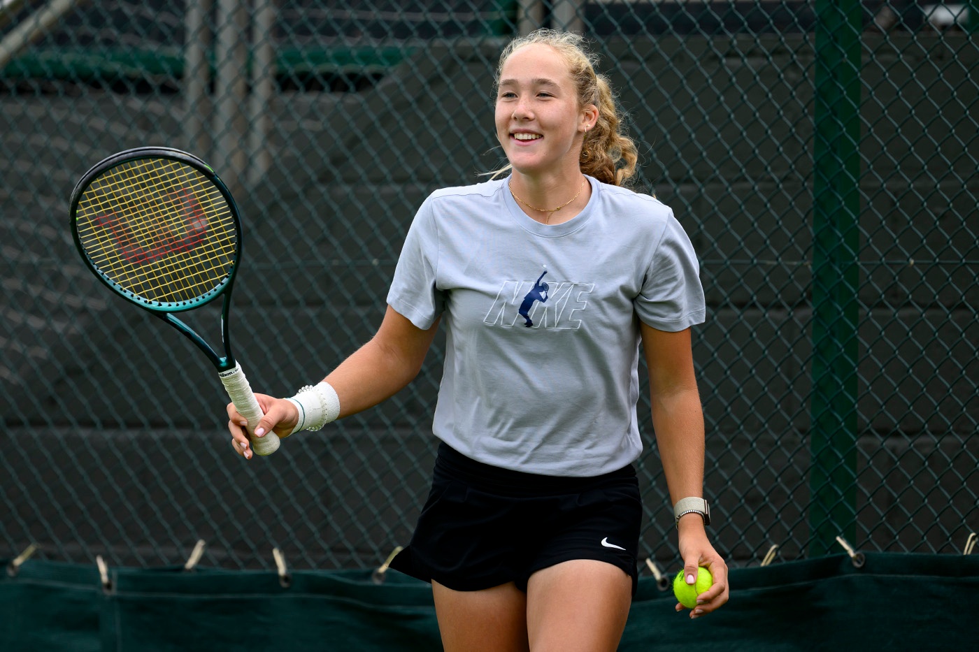 Nhận định quần vợt vòng 16 Linz Open 2026, ngày 08/04, 23h00: Mirra Andreeva vs Sloane Stephens