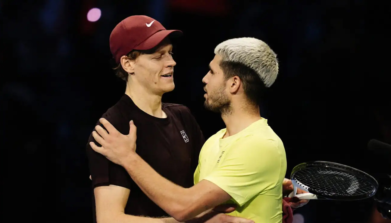 Jannik Sinner "rủ rê" Carlos Alcaraz đấu Padel: Khi các siêu sao quần vợt trở thành đại sứ nền kinh tế thể thao đa năng