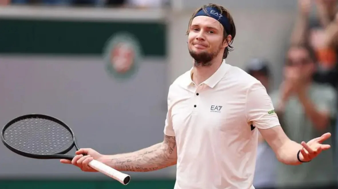 Nhận định quần vợt Rotterdam Open 2026, ngày 11/02, 20h30: Alexander Bublik vs Hubert Hurkacz