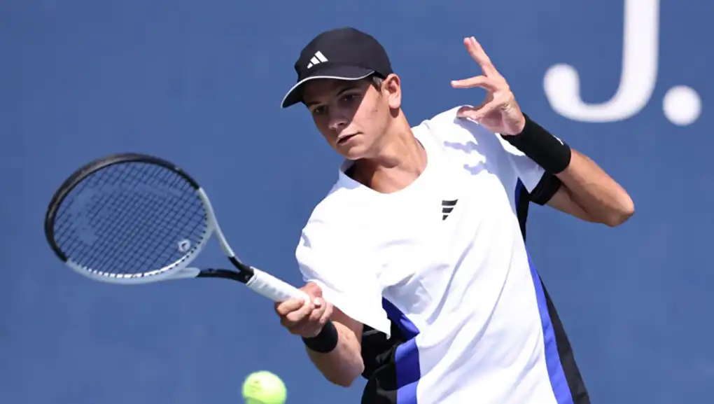 Rafael Jodar g&acirc;y sốc khi thắng hạt giống số 1 Tien ở giải quần vợt Next Gen ATP Finals