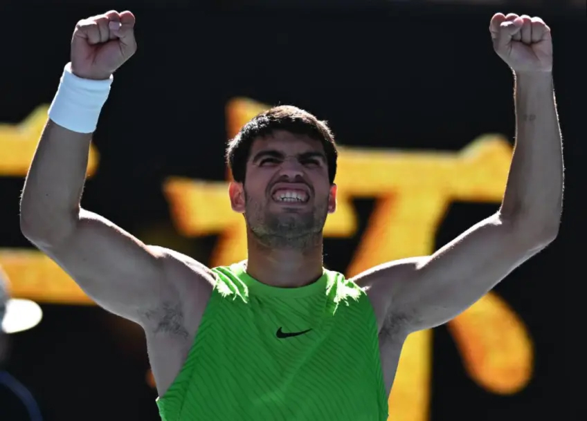 Carlos Alcaraz vào vòng 3 giải quần vợt Australian Open 2026: Khi "tài sản thương hiệu" đối mặt với rào cản chuyên môn