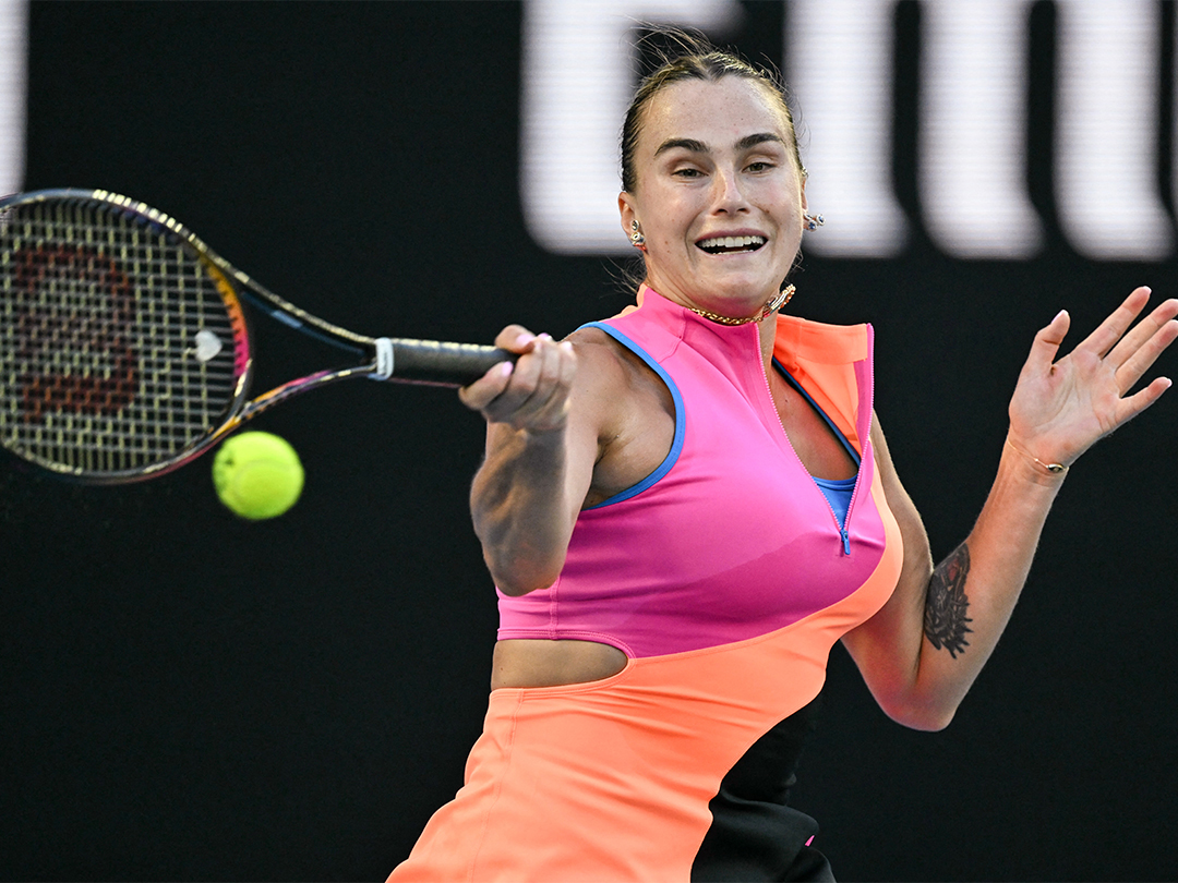 Aryna Sabalenka dễ dàng vượt qua tay vợt đấu vòng loại Zhuoxuan Bai tại để vào vòng 3 giải quần vợt Úc mở rộng