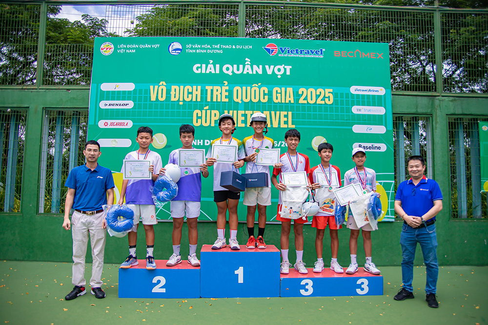 Cúp Vietravel 2025: Khép lại mùa giải trẻ rực rỡ, bùng nổ cảm xúc trên sân đấu quần vợt Cúp Vietravel 2025: Khép lại mùa giải trẻ rực rỡ, bùng nổ cảm xúc trên sân đấu quần vợt