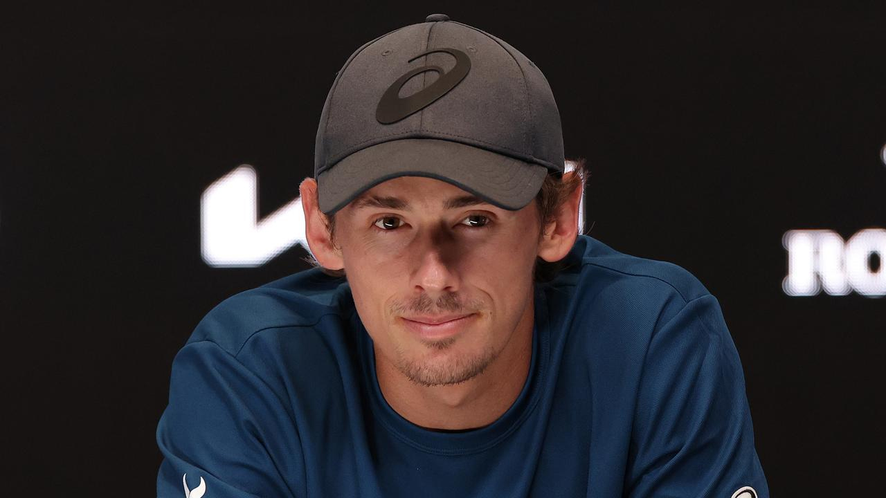 Alex de Minaur gặp Jakub Mensik lúc 19h35 ngày 29/5 tại quần vợt Roland Garros: Lợi thế thể lực định đoạt tấm vé vòng 4
