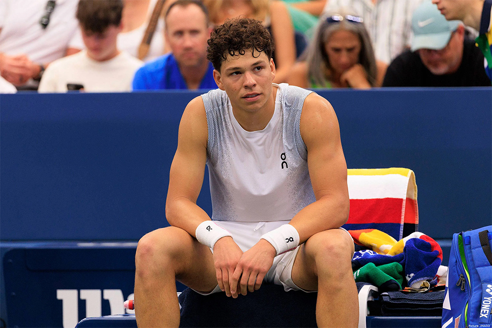 Quần vợt ATP Houston 2026: Ben Shelton dừng bước đầy bất ngờ, Frances Tiafoe cứu nguy để vào bán kết toàn Mỹ