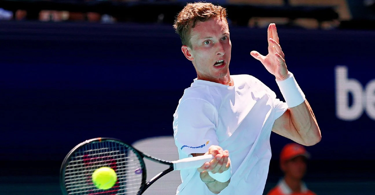 Loại "hiện tượng" quần vợt Landaluce tại Miami Open 2026: Jiri Lehecka và cuộc chiến của những ngôi sao thương mại mới