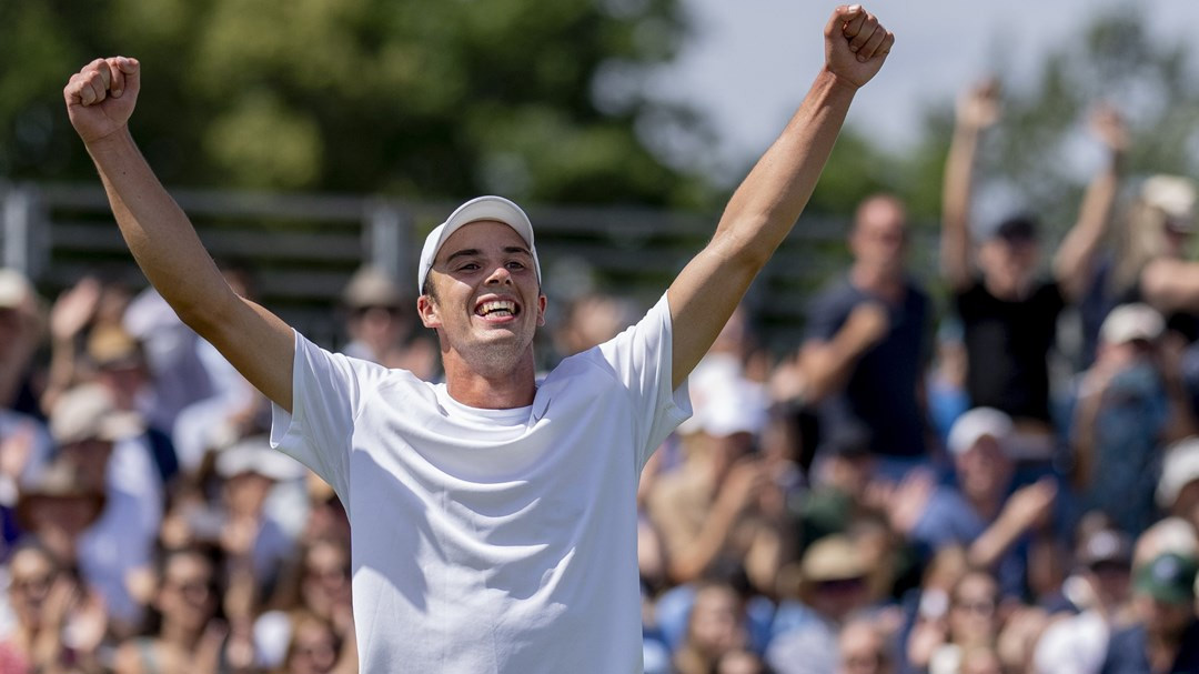 Mất hơn 2 tỷ đồng tiền thưởng khi giành quyền dự giải quần vợt Wimbledon 2025 do là sinh viên Mất hơn 2 tỷ đồng tiền thưởng khi giành quyền dự giải quần vợt Wimbledon 2025 do là sinh viên