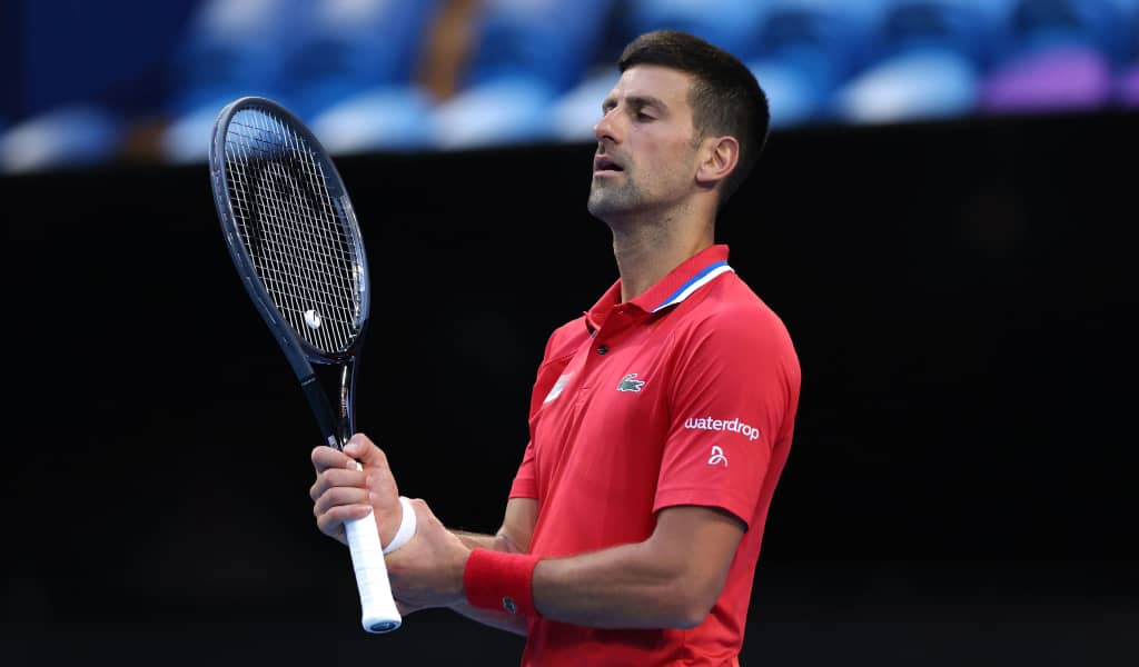 Số 1 thế giới tennis Djokovic xác nhận chấn thương trước Australian Open Số 1 thế giới tennis Djokovic xác nhận chấn thương trước Australian Open