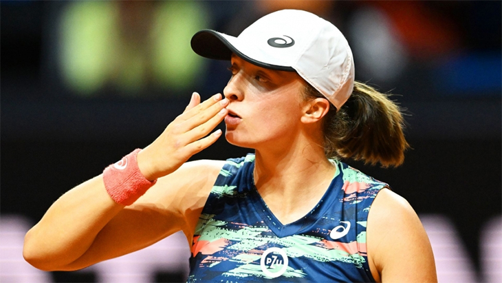 Quần vợt Roland Garros 2026: Iga Swiatek thắng áp đảo trận mở màn, khẳng định vị thế ứng cử viên vô địch