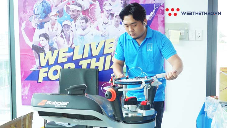 Davis Cup 2022: Nghề đan vợt tennis có khó không?