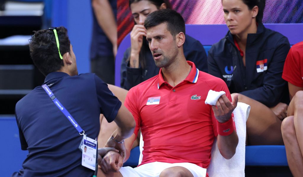 Số 1 thế giới tennis Novak Djokovic bị tố cáo giả chấn thương