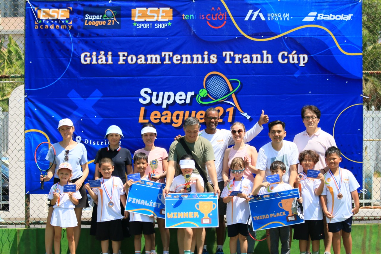 Môn mới mà quen: FoamTennis hay chuyện Thạc sĩ tài chính bỏ ngân hàng theo đuổi đam mê