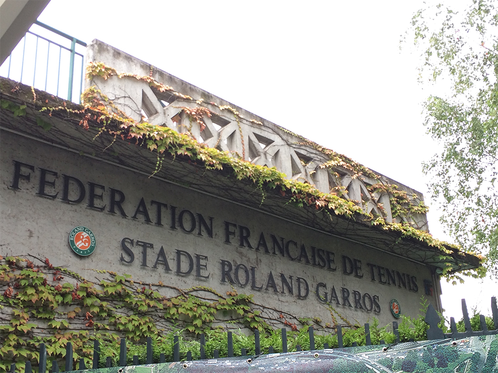 Trộm vào phòng thay đồ của các tay vợt tennis tại Roland Garros