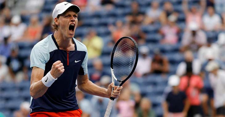 Vượt qua Daniil Medvedev sau ngày tạm dừng do mưa, Jannik Sinner lọt vào Chung kết quần vợt Rome Open 2026