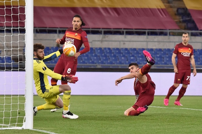 De Gea nhận lời khen ngợi sau khi cứu thua 10 lần cho MU