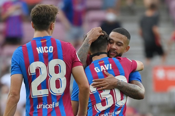 Cầu thủ 17 tuổi của Barca suýt vượt qua kỷ lục của Ansu Fati