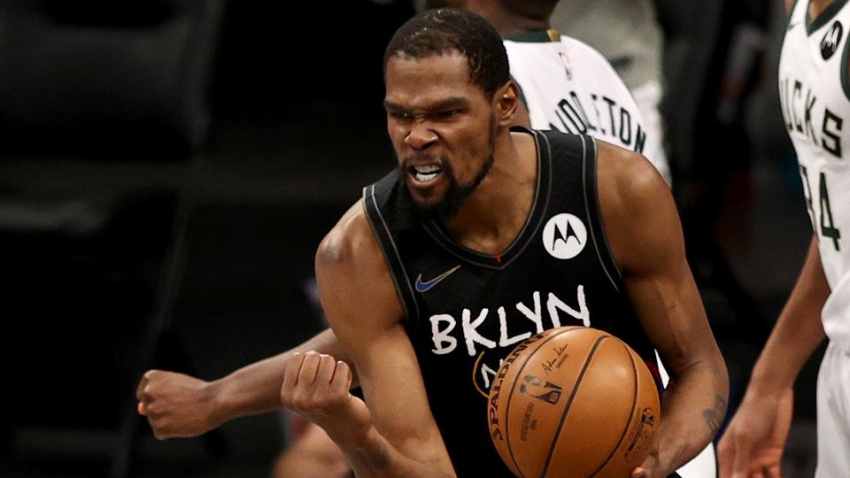 Kevin Durant: "Cứ để yên đấy cho tôi"