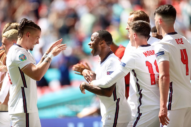 Khó tin MU và Liverpool vắng bóng ở tuyển Anh sau 3 thập kỷ