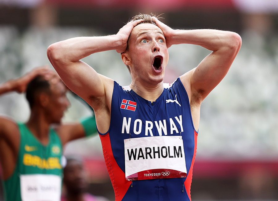 “Nam thần Na Uy” Karsten Warholm lập kỷ lục thế giới 400m rào ở Olympic Tokyo