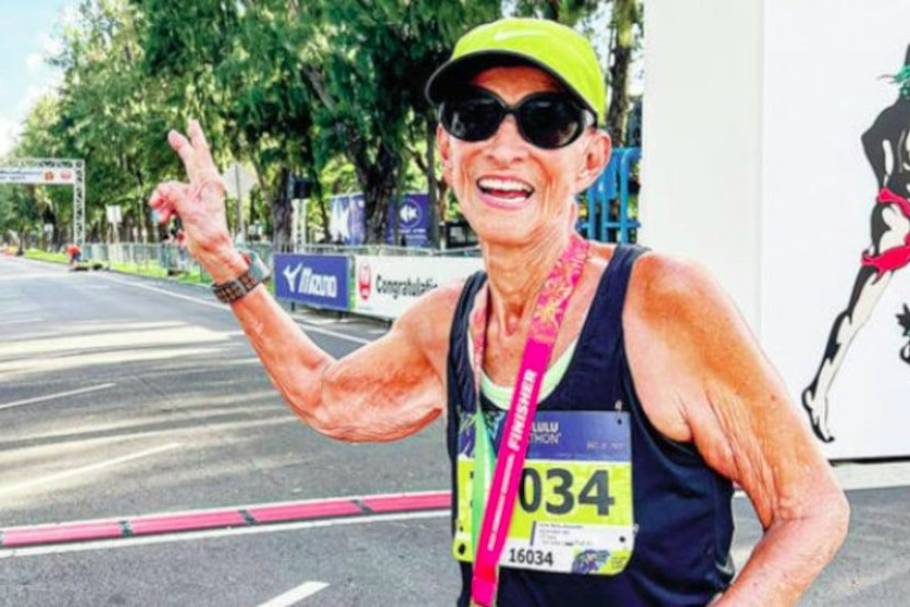 Cụ b&agrave; 92 tuổi được Guinness c&ocirc;ng nhận kỷ lục thế giới Người gi&agrave; nhất ho&agrave;n th&agrave;nh marathon