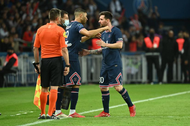 Truyền thông Nam Mỹ ngạc nhiên về việc Messi bị thay thế