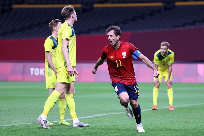 Oyarzabal giúp Tây Ban Nha ghi bàn đầu tiên ở Olympic sau 21 năm