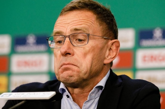 CĐV MU vỡ òa vì phấn khích khi bổ nhiệm Ralf Rangnick