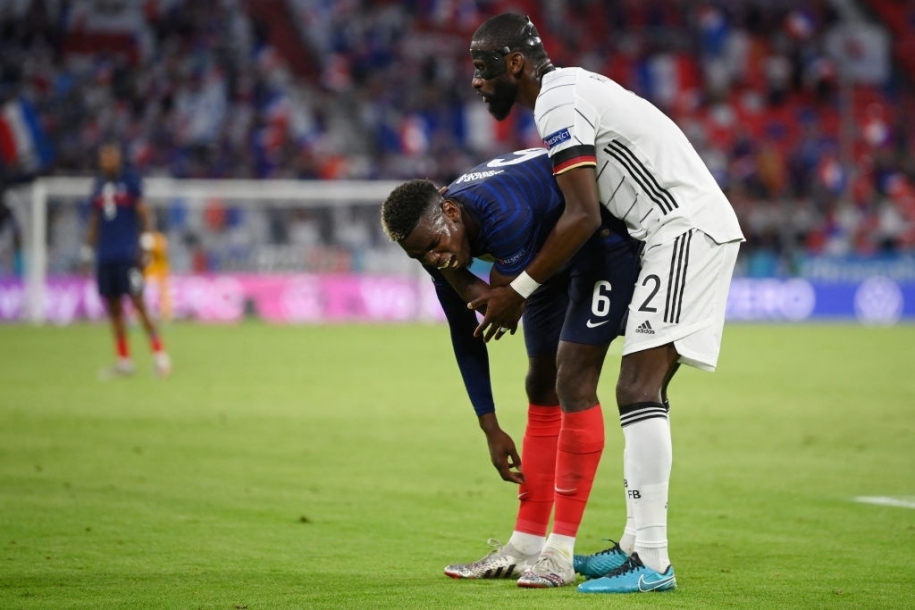 Antonio Rudiger sau vụ cắn Pogba liệu có bị treo giò?