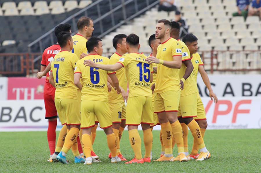 Phạm Xuân Mạnh tỏa sáng, SLNA chặn đà khủng hoảng ở V.League 2021