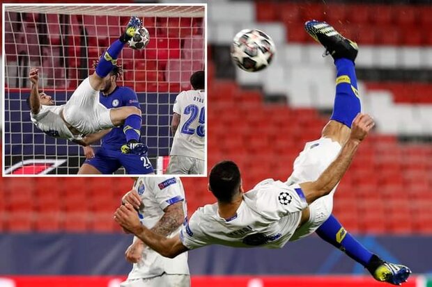 Bàn thắng đẹp nhất mùa giải của UEFA thuộc về Mehdi Taremi