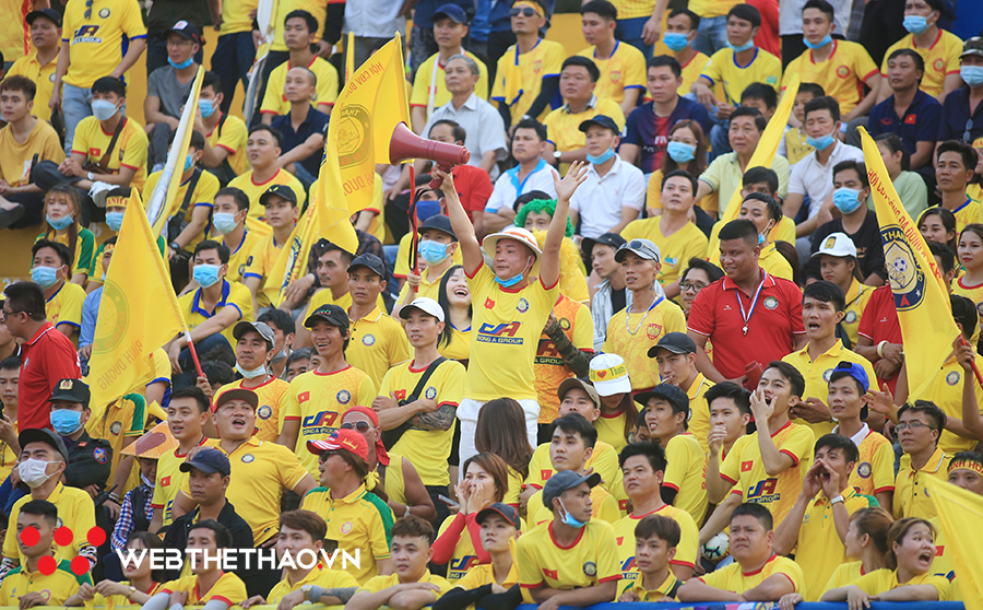 CLB duy nhất mở cửa tự do ở trận khai màn trên sân nhà V.League 2021