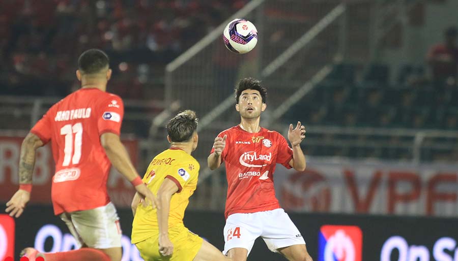 HLV Polking: Lee Nguyễn đóng vai trò then chốt ở TP. HCM HLV Polking: Lee Nguyễn đóng vai trò then chốt ở TP. HCM