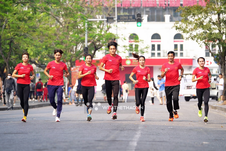 Giải Bán Marathon Quốc tế Việt Nam 2023 trích ngân sách cho Quỹ Phát triển Tài năng Điền kinh Giải Bán Marathon Quốc tế Việt Nam 2023 trích ngân sách cho Quỹ Phát triển Tài năng Điền kinh