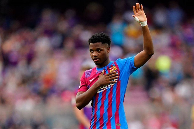 Ansu Fati tái hiện màn tỏa sáng với Barca sau 344 ngày Ansu Fati tái hiện màn tỏa sáng với Barca sau 344 ngày