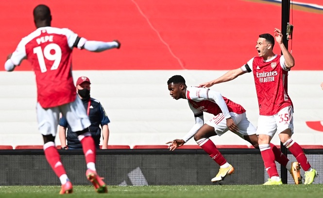 Nketiah ghi bàn muộn nhất cho Arsenal sau hơn 4 năm