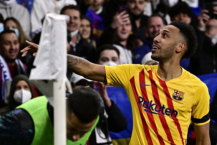 Aubameyang là mảnh ghép “từ trên trời rơi xuống” cho Barca