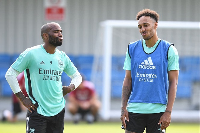 Arsenal tiết lộ lý do vắng mặt bất ngờ của Aubameyang và Lacazette