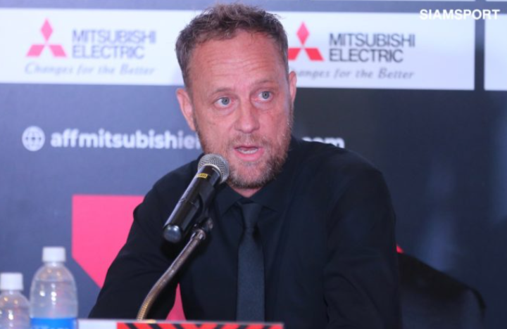 Thái Lan cố gắng níu kéo Chanathip, coi Việt Nam là đối thủ lớn nhất tại AFF Cup 2022