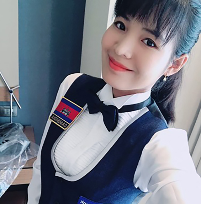 Ngắm nhan sắc vạn người mê của “thánh nữ Billiards” Sruong Pheavy