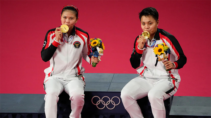 Đoạt HCV cầu lông Olympic, đôi nữ Indonesia thành đại gia