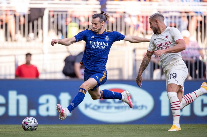 Gareth Bale sút hỏng phạt đền trước AC Milan với số áo lạ