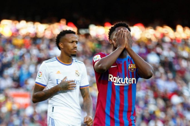 Barca của Koeman không biết cách đánh bại các ông lớn