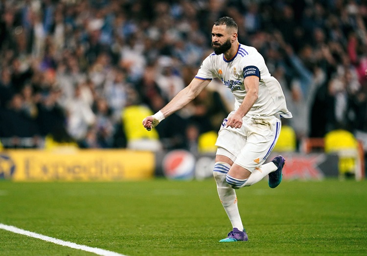 Benzema chỉ còn cách kỷ lục mọi thời đại của Ronaldo 2 bàn