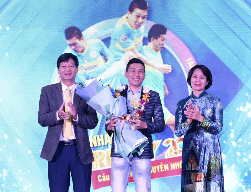 Đánh bại Hùng Dũng, Hồng Duy, cầu thủ Futsal giành giải Fair-play 2020