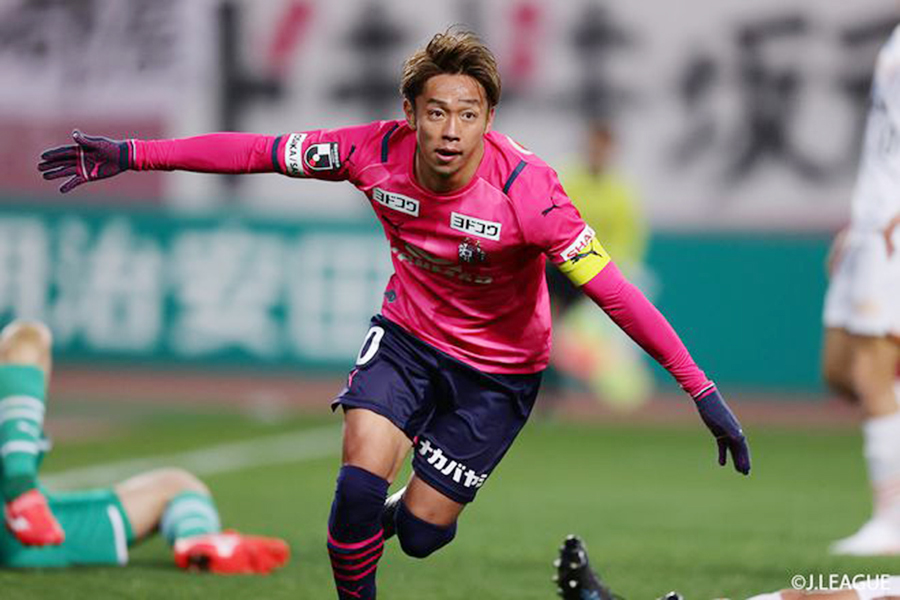 Đội bóng của Văn Lâm lập "hat-trick" chiến thắng tại J.League