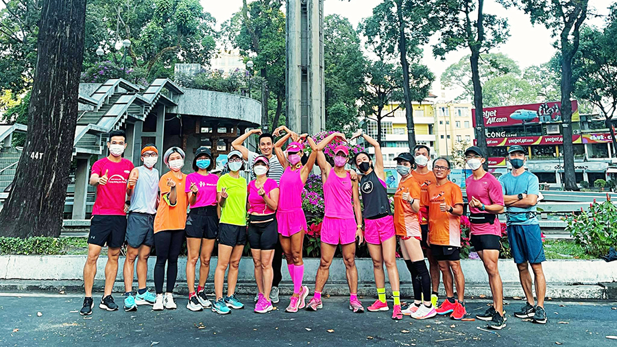 7 năm chạy vẽ số với màn chào năm mới 2022 tươi hồng 7 năm chạy vẽ số với màn chào năm mới 2022 tươi hồng