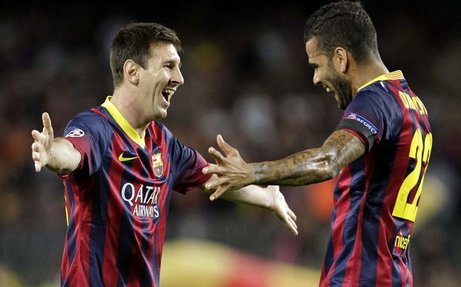 Dani Alves đưa ra câu trả lời khéo léo về Messi và Ronaldo Dani Alves đưa ra câu trả lời khéo léo về Messi và Ronaldo