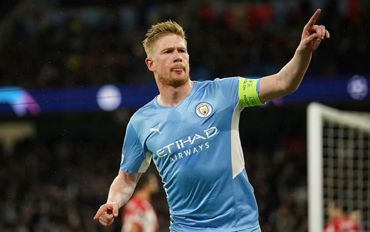 De Bruyne xứng danh “ông vua” ở vòng loại trực tiếp Champions League