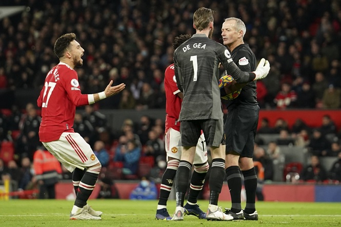 V&igrave; sao b&agrave;n thắng của Arsenal được c&ocirc;ng nhận d&ugrave; De Gea chấn thương?